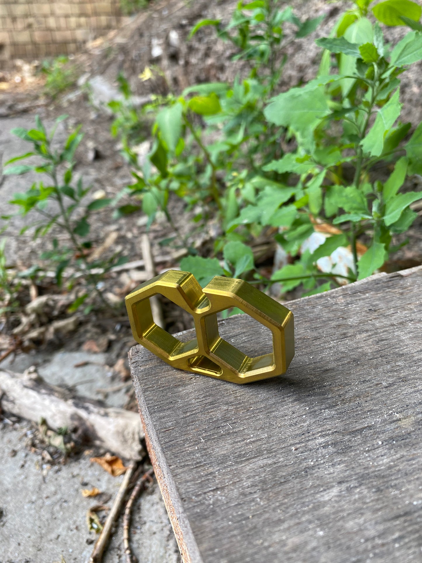 HEXA II | TITANIUM ANODIZED GOLD