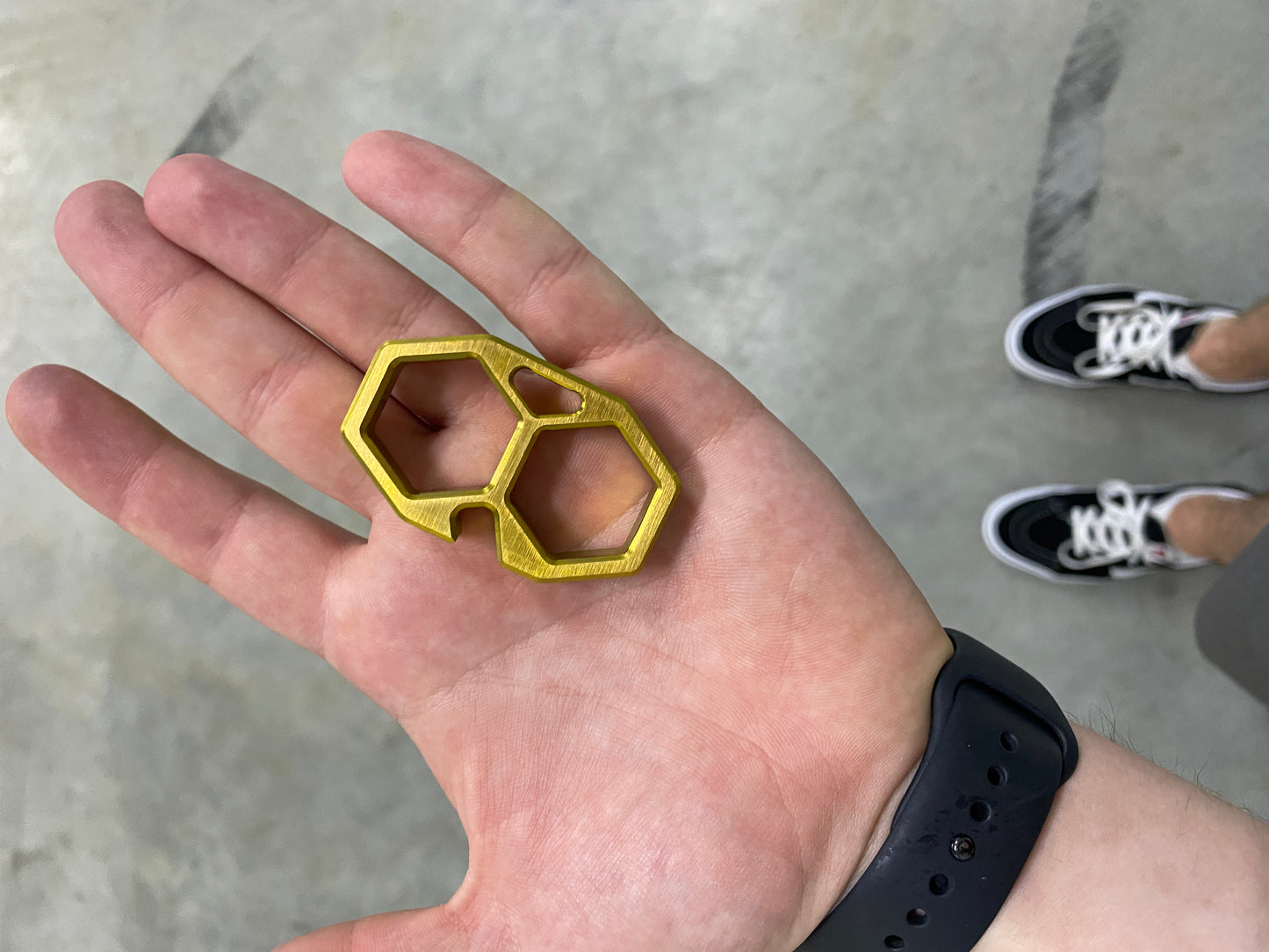 HEXA II | TITANIUM ANODIZED GOLD