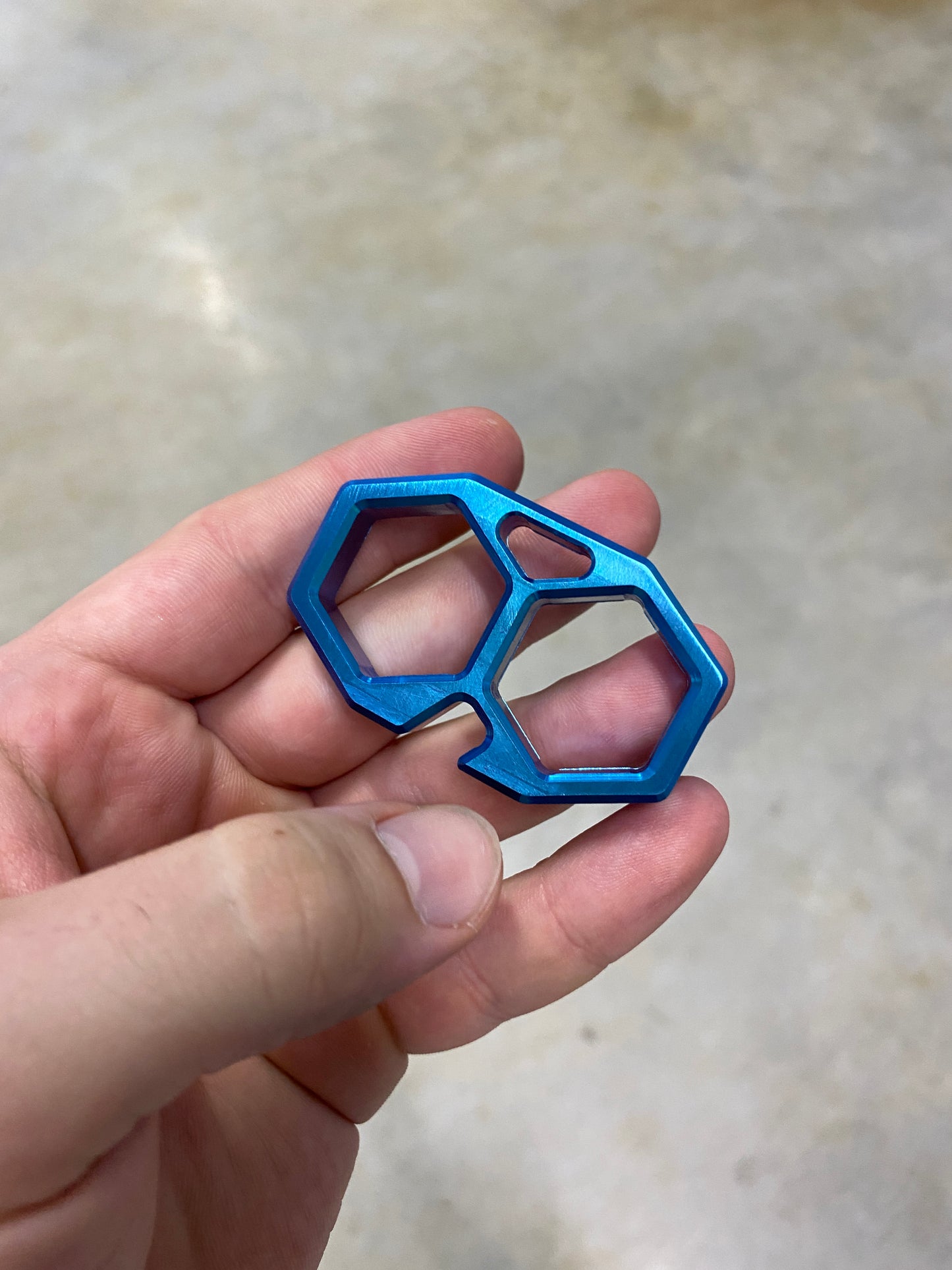 HEXA II | TITANIUM ANODIZED AQUAMARINE